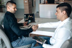 Read more about the article Dropservicing Business Plan: Complete Guide to Building a Profitable Online Service Arbitrage Business
