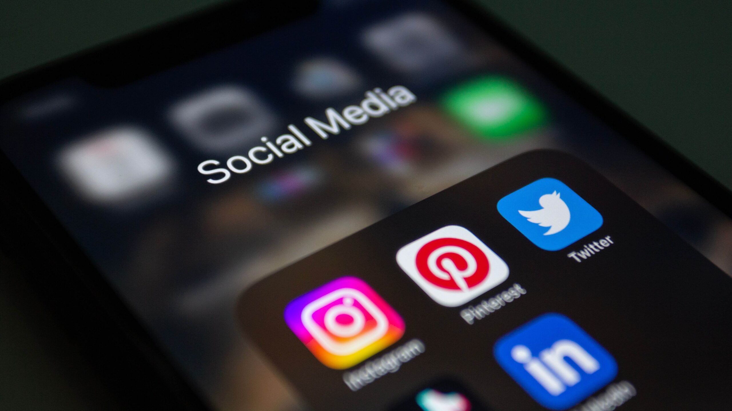 You are currently viewing Pinterest Traffic Arbitrage & Content Monetization Business Plan: Complete Guide to Building a Profitable Pinterest-Based Online Business